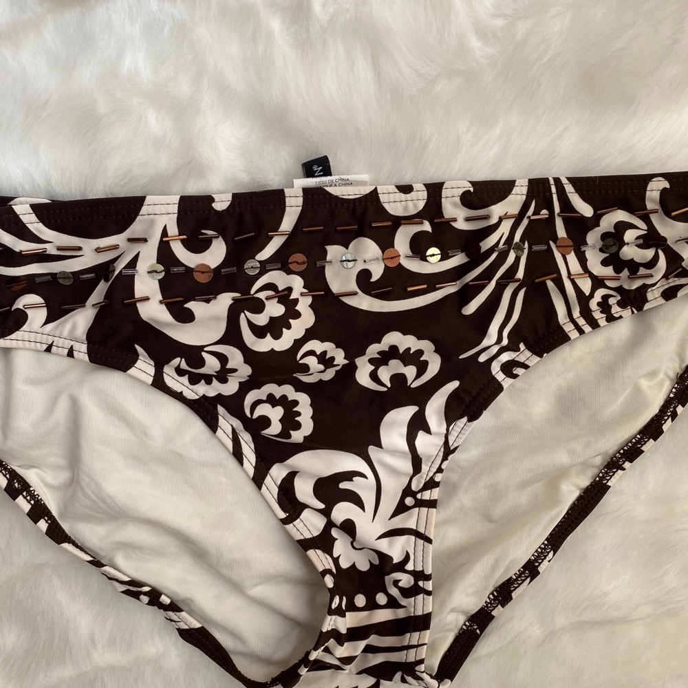 Tankini - Picture 6 of 9